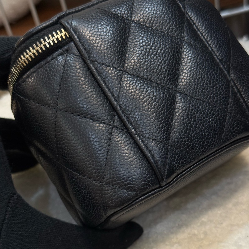 Chanel黑金荔枝牛皮小盒子🔗經典皮穿鏈結合雙C金屬鍊節-9