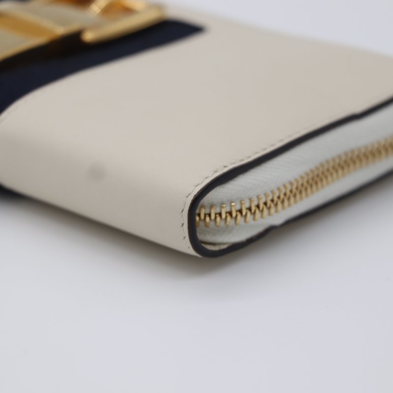 Gucci 古馳 Sylvie 白色 皮革 圓形拉鍊 長夾-4