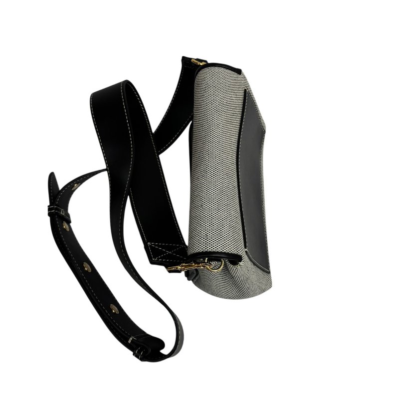 【美收精品】BURBERRY 深灰色肩背包 4-613-4