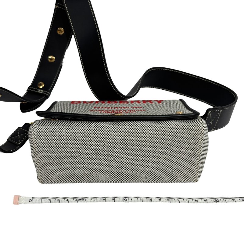 【美收精品】BURBERRY 深灰色肩背包 4-613-17