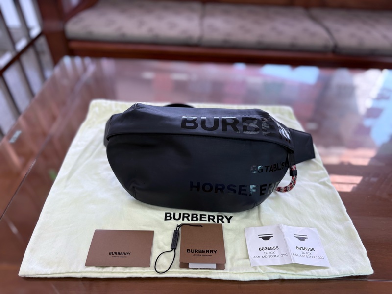 burberry horseferry腰包-0