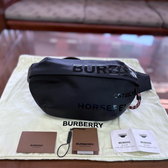 burberry horseferry腰包-12