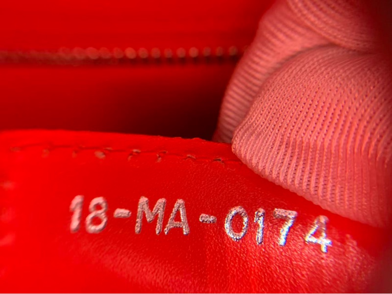 Dior迪奧雙面信封公文包紅，配件塵袋肩帶鎖鑰匙-5