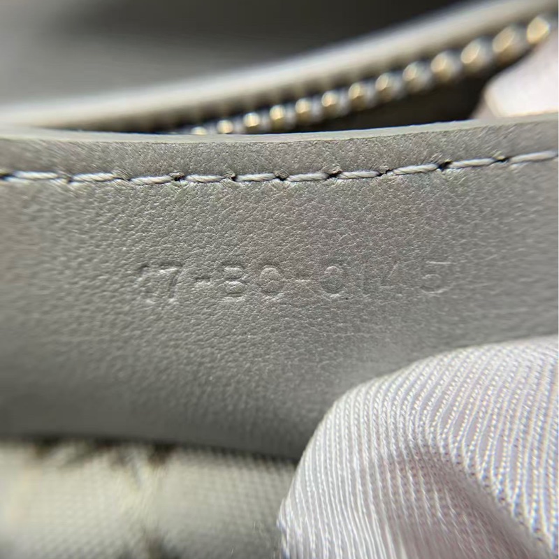 Dior迪奧戴妃包五格珠光灰色小羊皮 手提單肩包-7