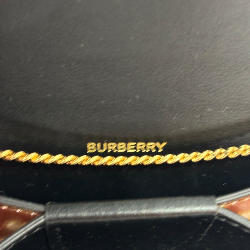 【美收精品】BURBERRY 茶色小肩背包 4-615-8