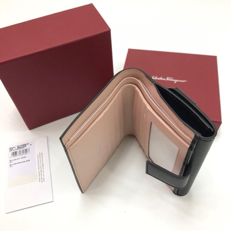 Ferragamo Rainbow wallet-3