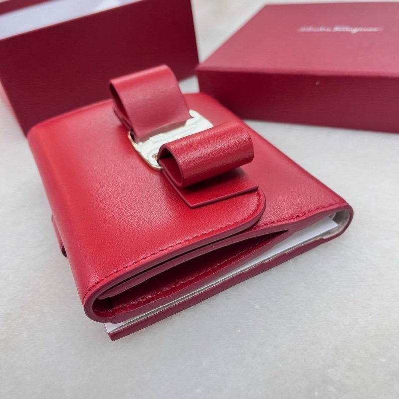 Ferragamo Rainbow red wallet-2