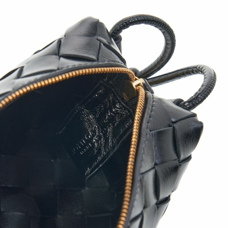 BOTTEGA VENETA Loop 相機斜背包-8