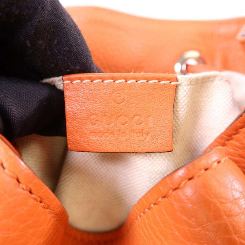 GUCCI 牛皮皮革Backpack銀扣背包-6