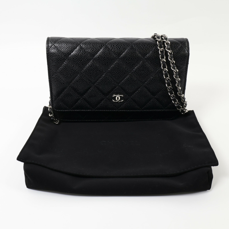 CHANEL 牛皮皮革Wallet On Chain銀扣鏈帶肩背袋-10