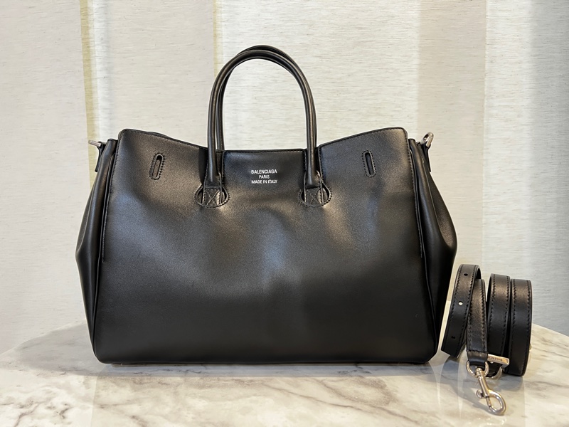 Balenciaga 黑牛皮銀釦Bel Air Carryall 手提肩斜背包-1