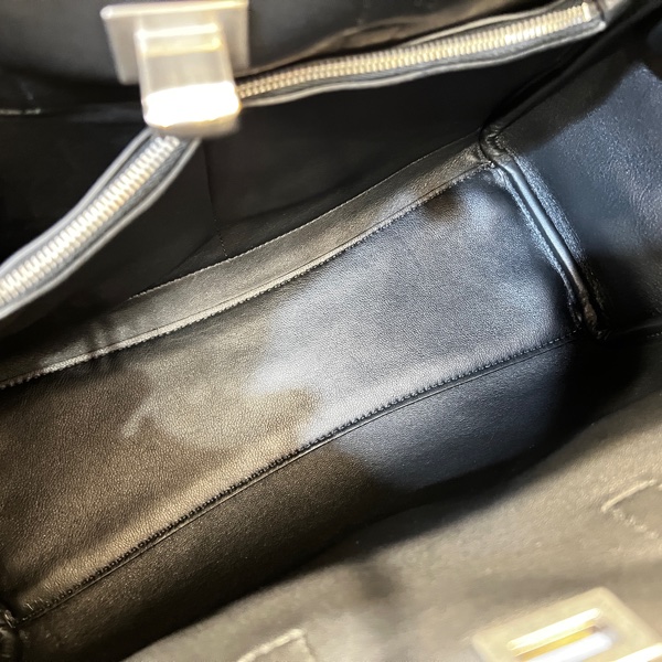 Balenciaga 黑牛皮銀釦Bel Air Carryall 手提肩斜背包-10