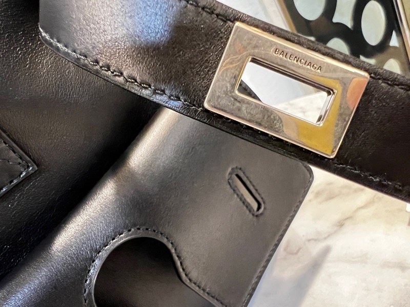 Balenciaga 黑牛皮銀釦Bel Air Carryall 手提肩斜背包-17
