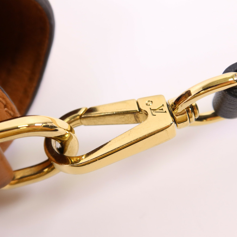 LOUIS VUITTON 牛皮皮革Lockme Tender金扣肩背袋-10