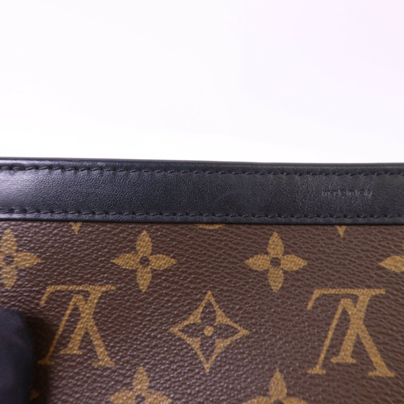 LOUIS VUITTON Monogram Macassar Gaston Wearable Wallet銀扣肩背袋-16