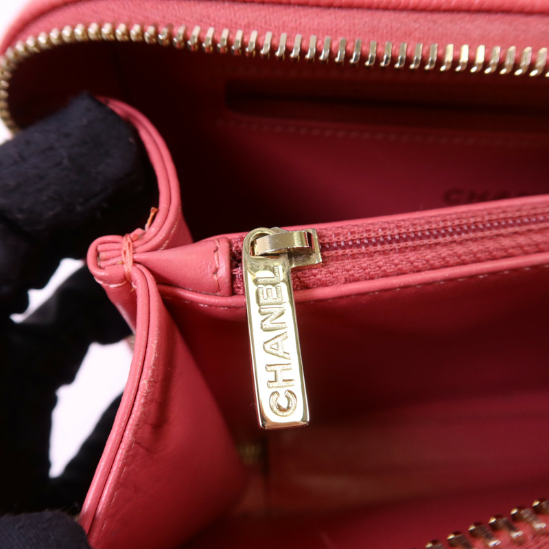 CHANEL 牛皮皮革Vanity Case金扣手挽肩背兩用袋-12