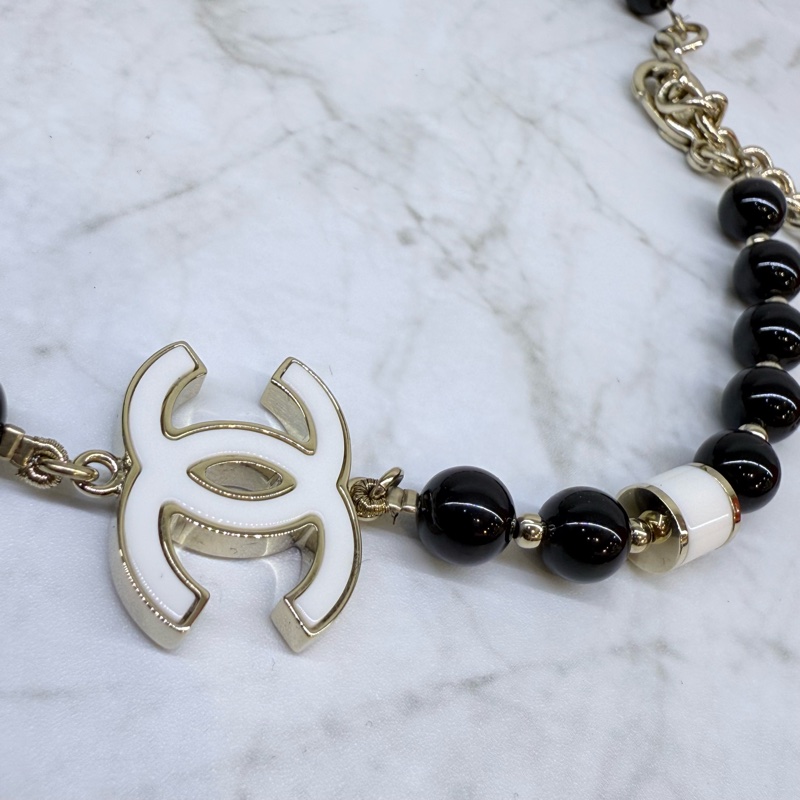 CHANEL黑珍珠配白琺瑯項鍊-2