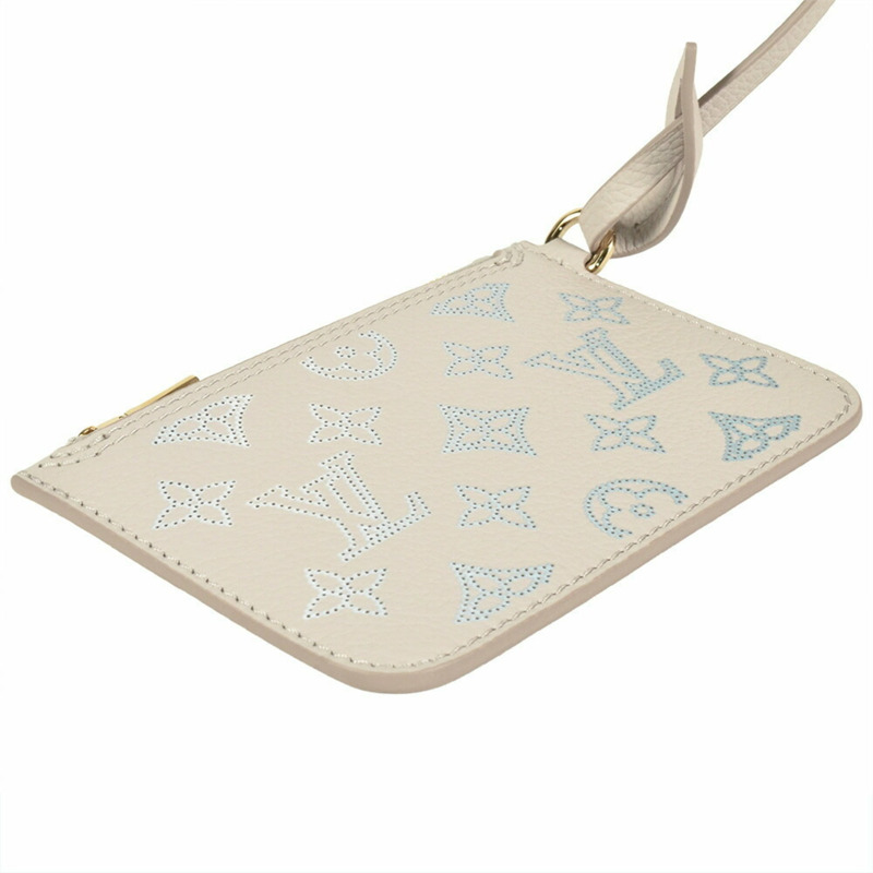 路易威登 Blossom PM Monogram Mahina 手提包 M12088，附 RFID（IC 晶片）和 Bloom 功能-6