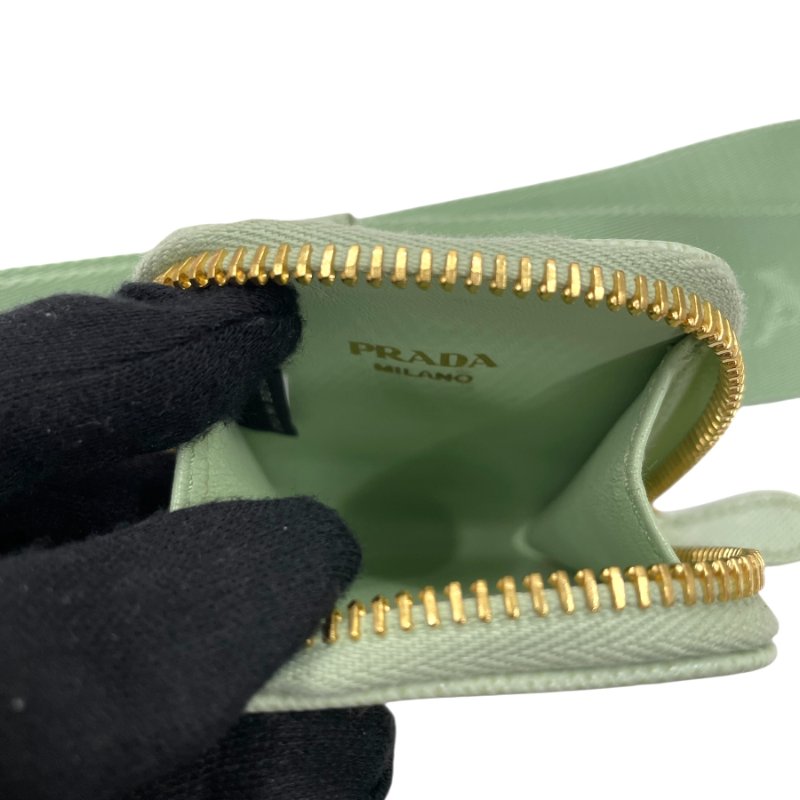 PRADA 普拉達 Re-Edition 2005 二合一腋下包 皮革 薄荷綠 金釦-12