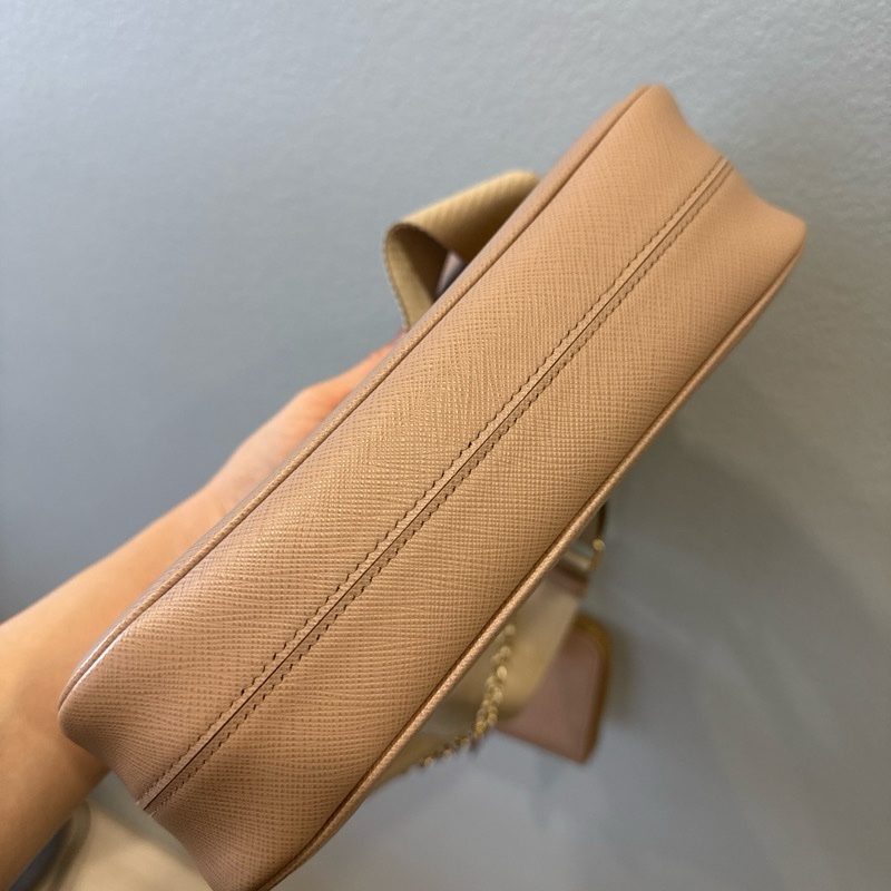 Prada hobo 三合一粉沙色皮革款 斜背包 提包 肩背包-3