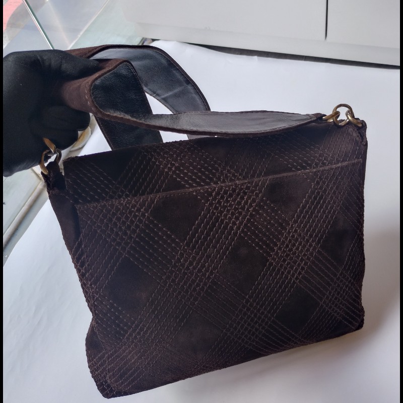 Chanel 金釦咖麂皮大菱格下蓋書包-2