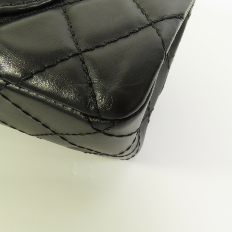 CHANEL 牛皮皮革2.55 Medium金扣鏈帶肩背袋-16