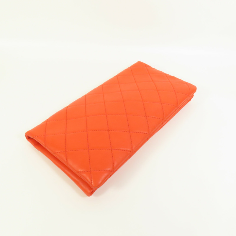 CHANEL 羊皮皮革Clutch金扣手拿包-5