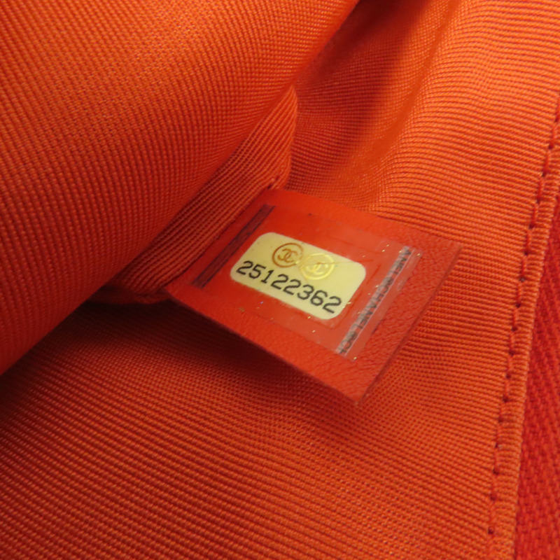 CHANEL 羊皮皮革Clutch金扣手拿包-8