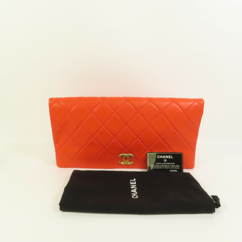 CHANEL 羊皮皮革Clutch金扣手拿包-11