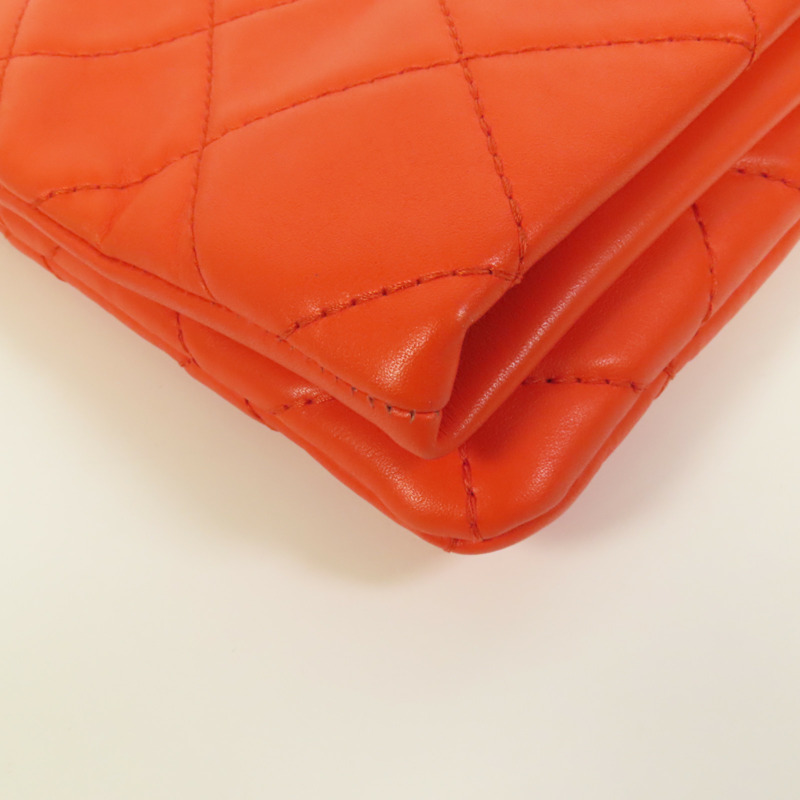 CHANEL 羊皮皮革Clutch金扣手拿包-12