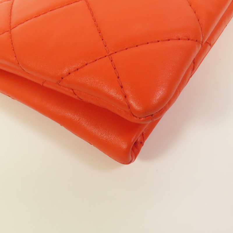 CHANEL 羊皮皮革Clutch金扣手拿包-14