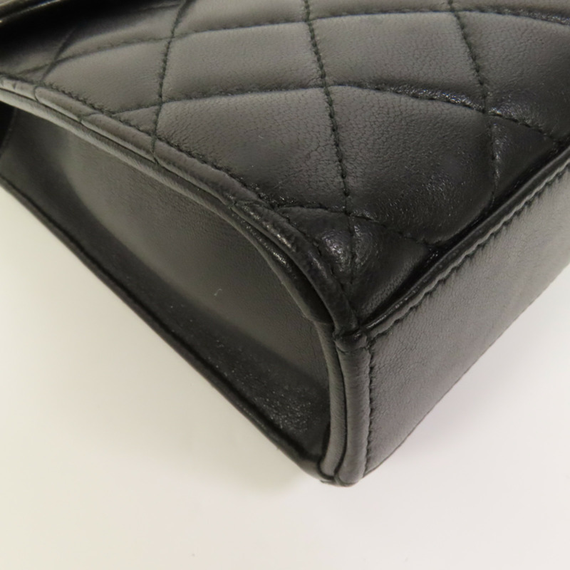 CHANEL 羊皮皮革Classic Quilted Trendy CC Phone鏈帶肩背袋-12