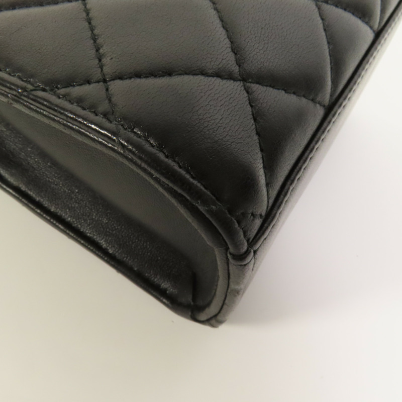 CHANEL 羊皮皮革Classic Quilted Trendy CC Phone鏈帶肩背袋-14