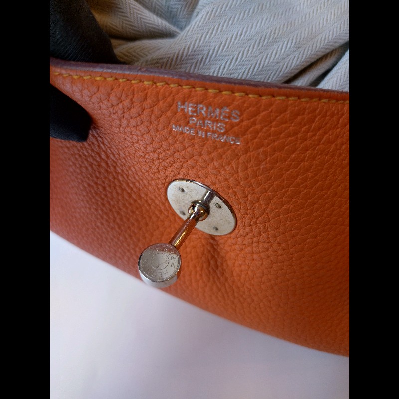 Hermes 銀釦橘拼色皮革Lindy 34-26