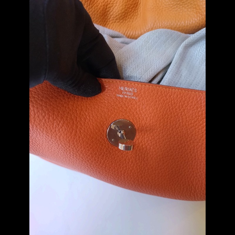 Hermes 銀釦橘拼色皮革Lindy 34-28