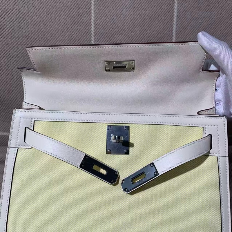Hermes Kelly28奶油白拼小雞黃帆布拼u刻-7