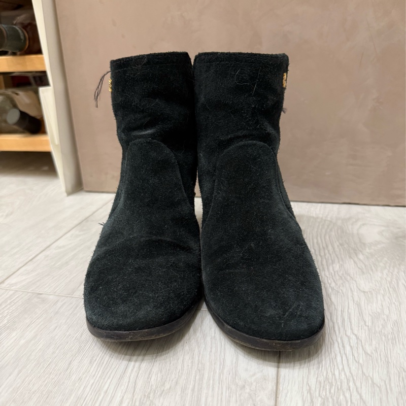 tory burch美國專櫃購入黑色麂皮短靴踝靴黑靴7M-10