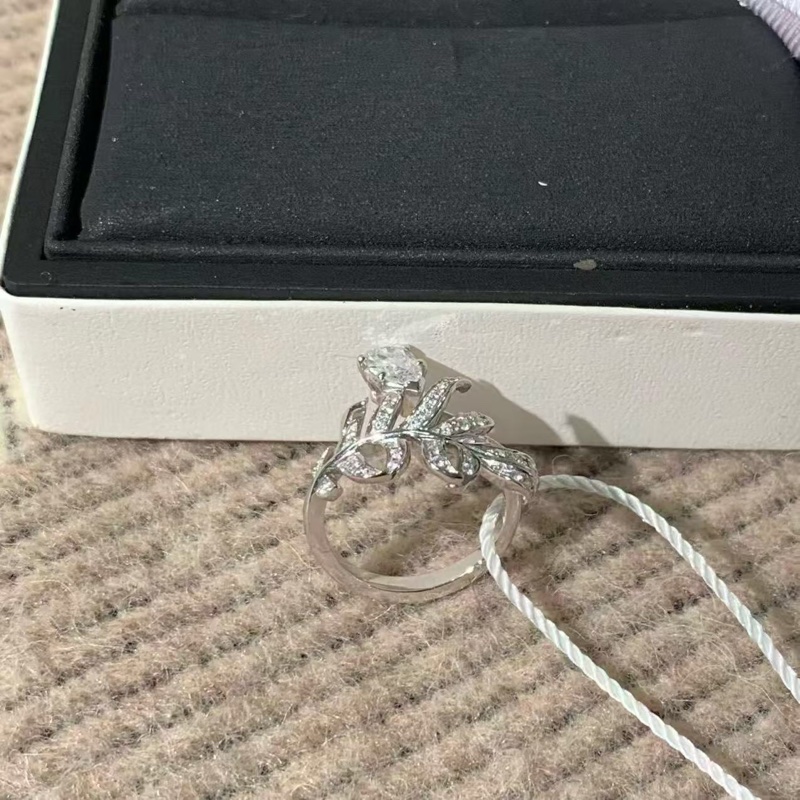 香奈兒Chanel PLUME系列鑽石羽毛戒指 0.55克拉 49碼-2