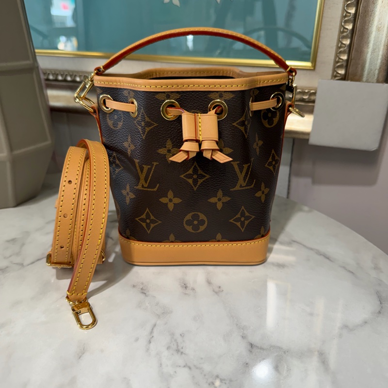 LV 原花Nano Noe金釦束口手提肩斜背水桶包M81266-0