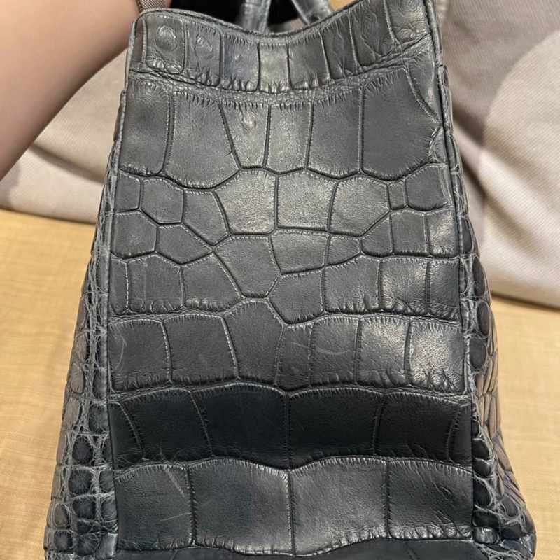 公价几十万港元🩷香奈儿 鳄鱼皮 托特包 11开 尺寸40*25 cm-3