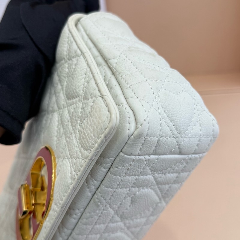 Dior 情人節限量款 caro白色愛心鏈條包 中號-7