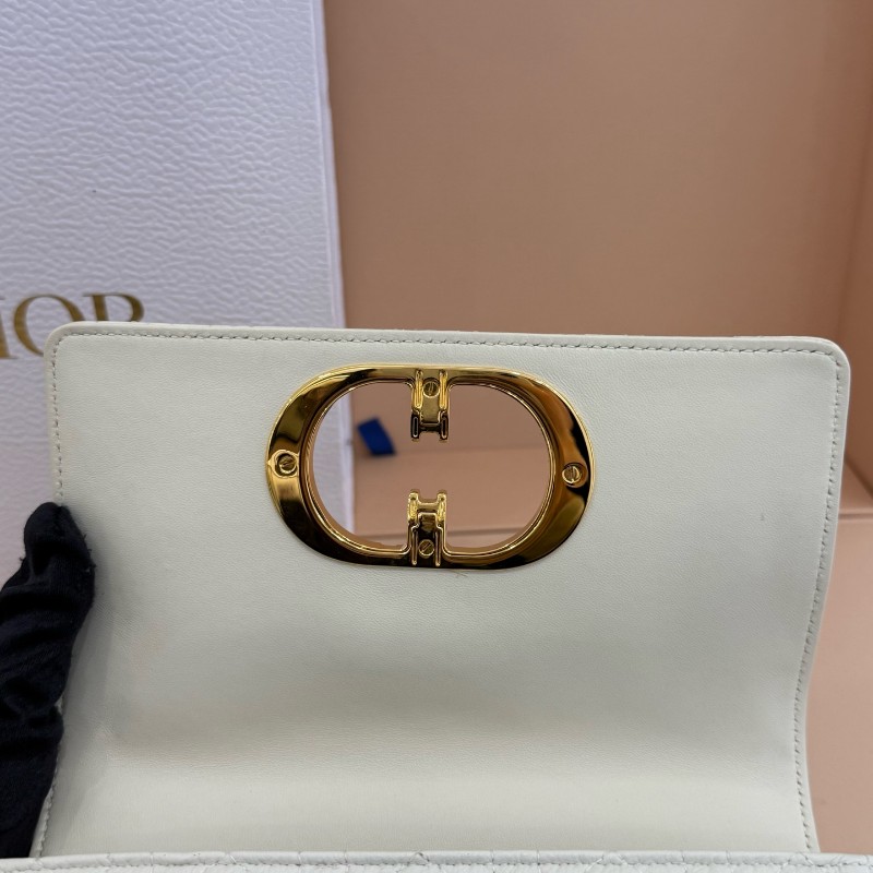 Dior 情人節限量款 caro白色愛心鏈條包 中號-16