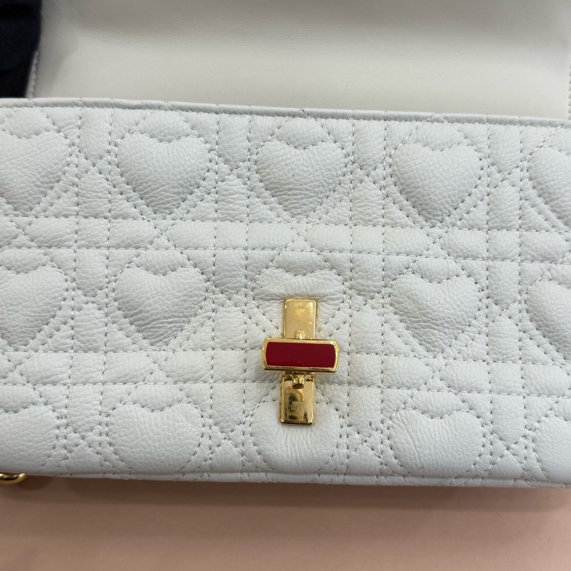 Dior 情人節限量款 caro白色愛心鏈條包 中號-17