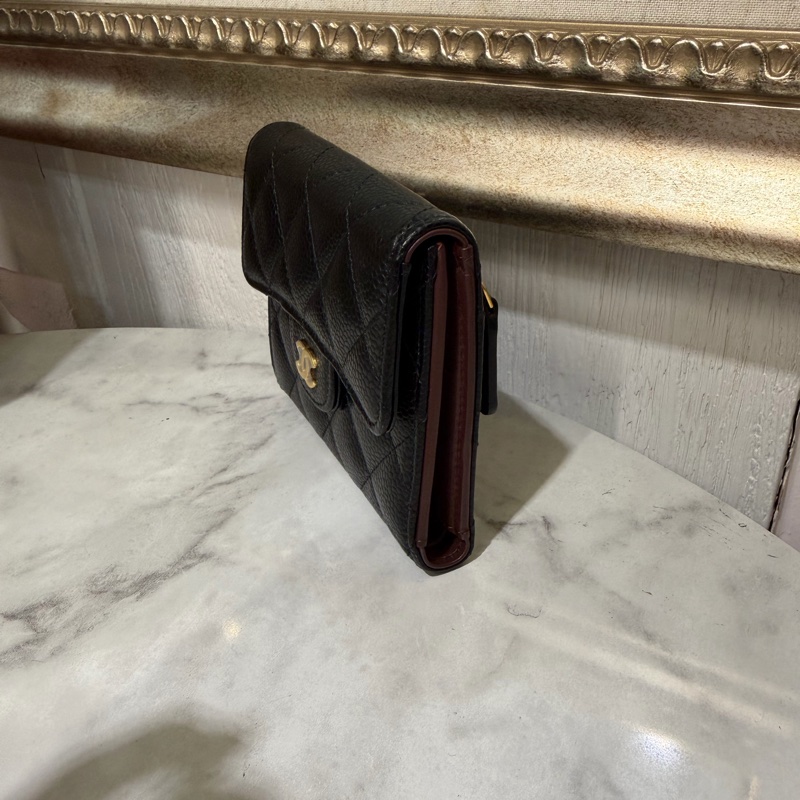 Chanel 黑荔枝牛皮菱格紋金釦6卡三折短夾AP0231-2