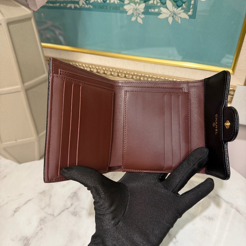 Chanel 黑荔枝牛皮菱格紋金釦6卡三折短夾AP0231-5