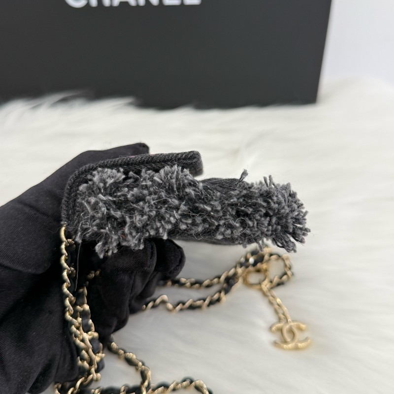 Chanel 黑灰色塗鴉牛仔mini 鏈條包-2