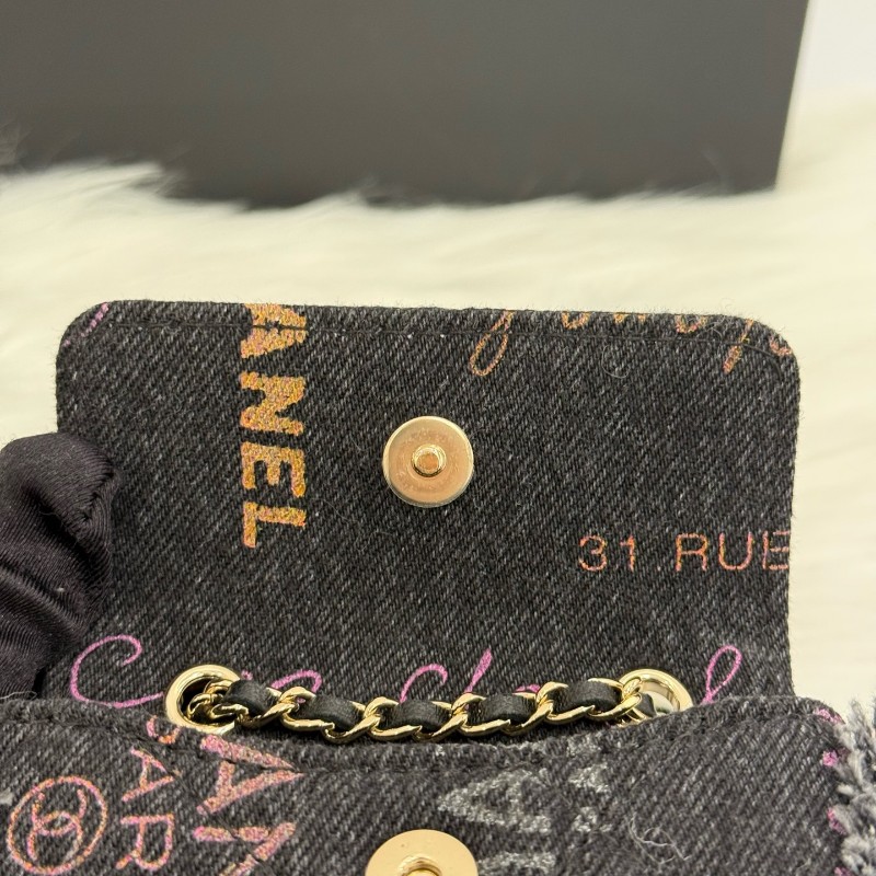 Chanel 黑灰色塗鴉牛仔mini 鏈條包-7