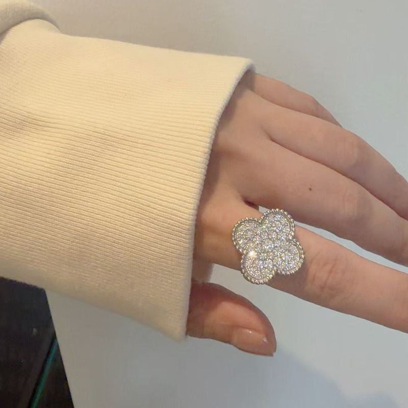 VCA梵克雅寶magic alhambra 51號 白金滿鑽大號四葉草戒指-1