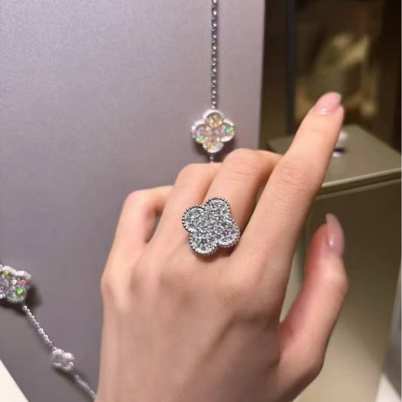 VCA梵克雅寶magic alhambra 51號 白金滿鑽大號四葉草戒指-2