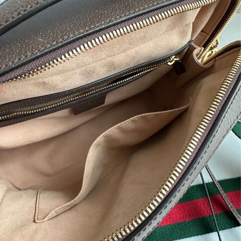 Gucci pvc 男女都可以用的相機包-12